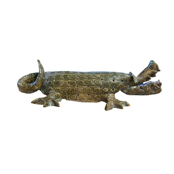 Handmade Green Alligator / Croc Glazed Figurine  Artsy  Abstract  Unusual - Picture 1 of 10